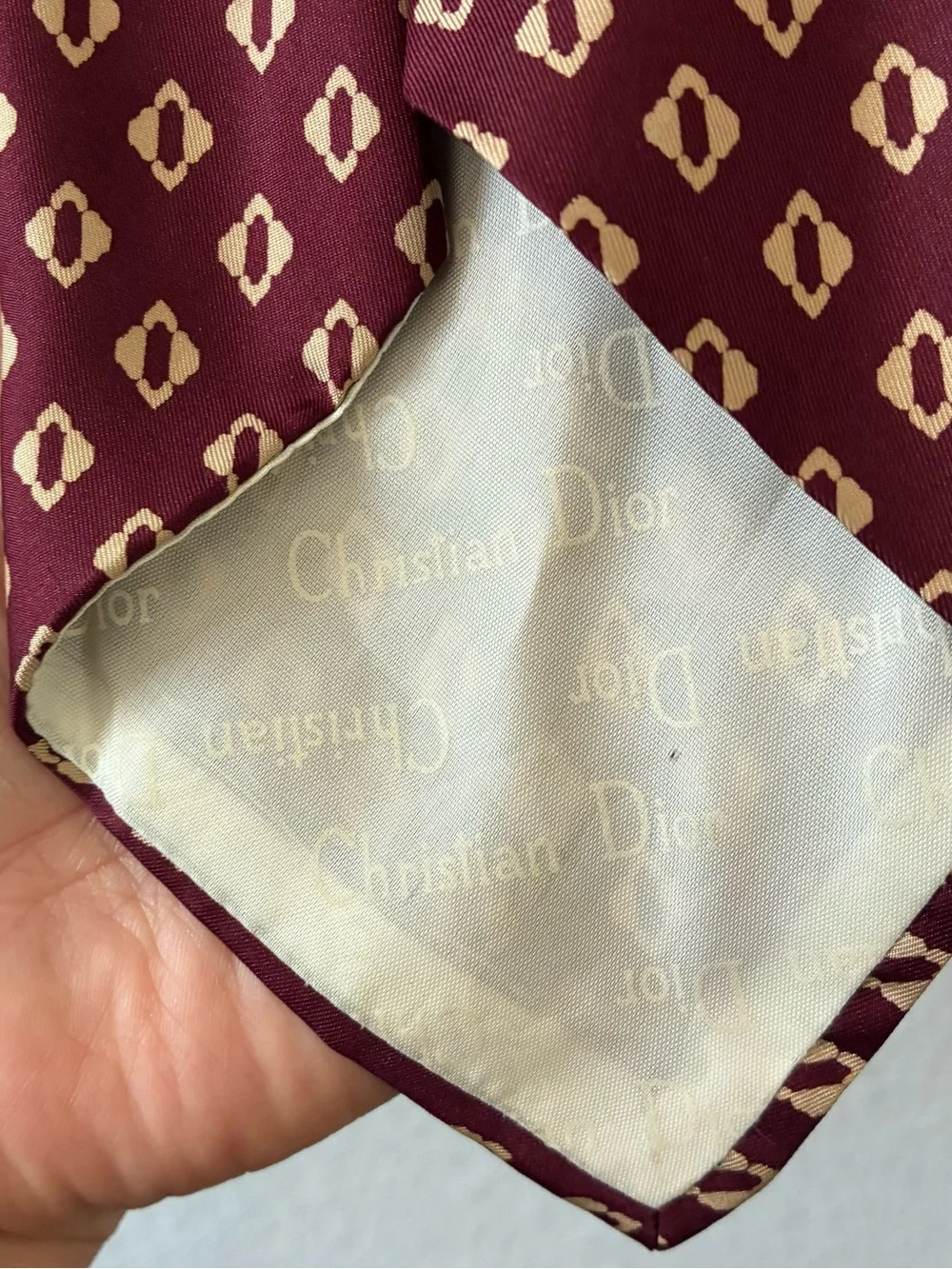 CHRISTIAN DIOR GEOMETRIC DESIGN SILK NECKTIE
